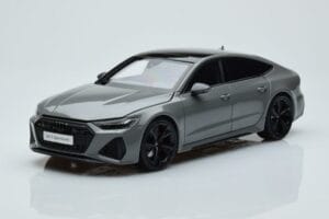 Audi RS7 C8 Sportback Сив Kengfai 1:18