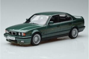 BMW Alpina B10 4.6 E34 Зелен MCG 1:18