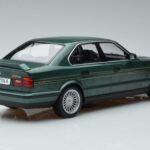 BMW Alpina B10 4.6 E34 Зелен MCG 1:18