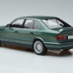 BMW Alpina B10 4.6 E34 Зелен MCG 1:18