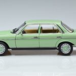 Mercedes 200 W123 Зелен Norev 1:18