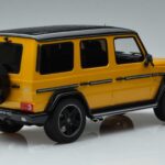 Mercedes G63 AMG W463 Crazy Color Solar Beam Дилърско Издание GT Spirit 1:18