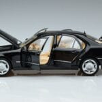 Mercedes S-Class W220 S600 Лимитирано Издание Norev 1:18