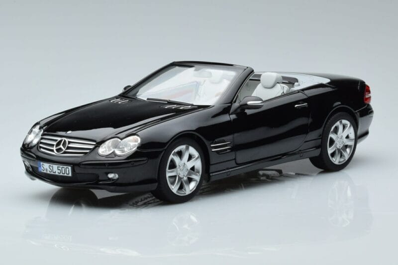 Mercedes SL500 R230 Черен Norev 1:18
