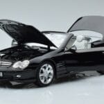 Mercedes SL500 R230 Черен Norev 1:18