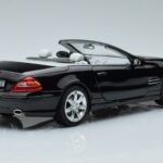 Mercedes SL500 R230 Черен Norev 1:18