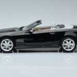 Mercedes SL500 R230 Черен Norev 1:18