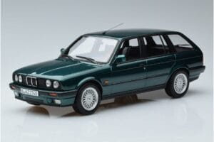 BMW 325i E30 Touring Зелен Металик Norev 1:18