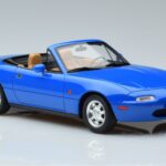 Mazda Mazda MX-5 NA Син Otto 1:18 1:18 Смола