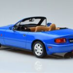 Mazda Mazda MX-5 NA Син Otto 1:18 1:18 Смола