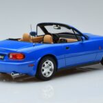 Mazda Mazda MX-5 NA Син Otto 1:18 1:18 Смола