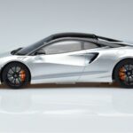 McLaren McLaren Artura Kupe Srebrist GT Spirit 1:18 1:18 Смола