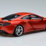 McLaren McLaren MP4-12C Kupe Sys Stig Top Gear Figurka Minichamps 1:18 1:18 Метал