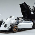 Pagani Pagani Zonda HP Barchetta Въглеродни Влакна Бял LCD 1:18 1:18 Метал
