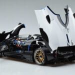Pagani Pagani Zonda HP Barchetta Въглеродни Влакна Бял LCD 1:18 1:18 Метал
