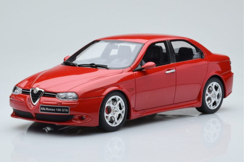 Alfa Romeo 156 GTA Червен Otto 1:18