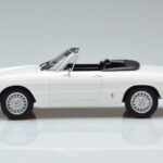 Alfa Romeo 2000 Spider Бял Norev 1:18 - image 4 of 7