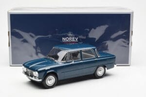 Alfa Romeo Giulia TI Петролно Синьо Norev 1:18 187971 Метал — снимка 6 от 6