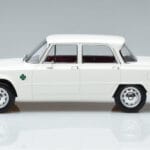 Alfa Romeo Giulia Ti Super Norev 1:18 187970 Метал - image 3 of 6