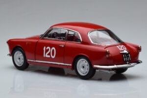 Alfa Romeo Giulietta SV #120 Mille Miglia 1956 Kyosho 1:18 08957A Метал — снимка 6 от 9