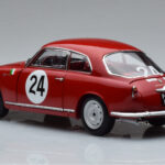 Alfa Romeo Giulietta SV #24 Targa Florio 1958 Kyosho 1:18 - image 6 of 9