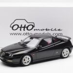 Alfa Romeo GTV V6 916 Черен Otto 1:18 - image 6 of 6