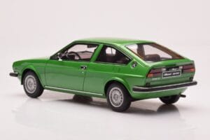 Alfa Romeo Alfasud Sprint Зелен Otto 1:18 OT1043 Смола — снимка 5 от 6