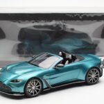 Aston Martin V12 Vantage Roadster Tayos Тюркоазен Зелен GT Spirit 1:18 - image 6 of 6