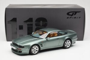 Aston Martin V8 Vantage Зелен GT Spirit 1:18 GT345 Смола — снимка 6 от 6