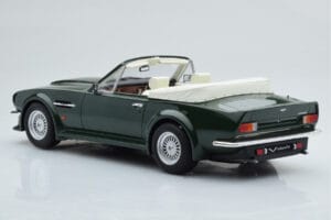 Aston Martin V8 Vantage Volante Зелен GT Spirit 1:18 ZM091 Смола — снимка 5 от 6