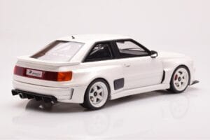 Audi 80 B4 Coupe RS2 Prior Design Бял Otto 1:18 OT913 Смола — снимка 2 от 6