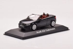 Audi A3 8P Кабриолет Черен Minichamps 1:43 5010803333 Метал — снимка 2 от 4