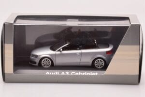 Audi A3 8P Кабриолет Сребрист Minichamps 1:43 5010803323 Метал — снимка 4 от 4