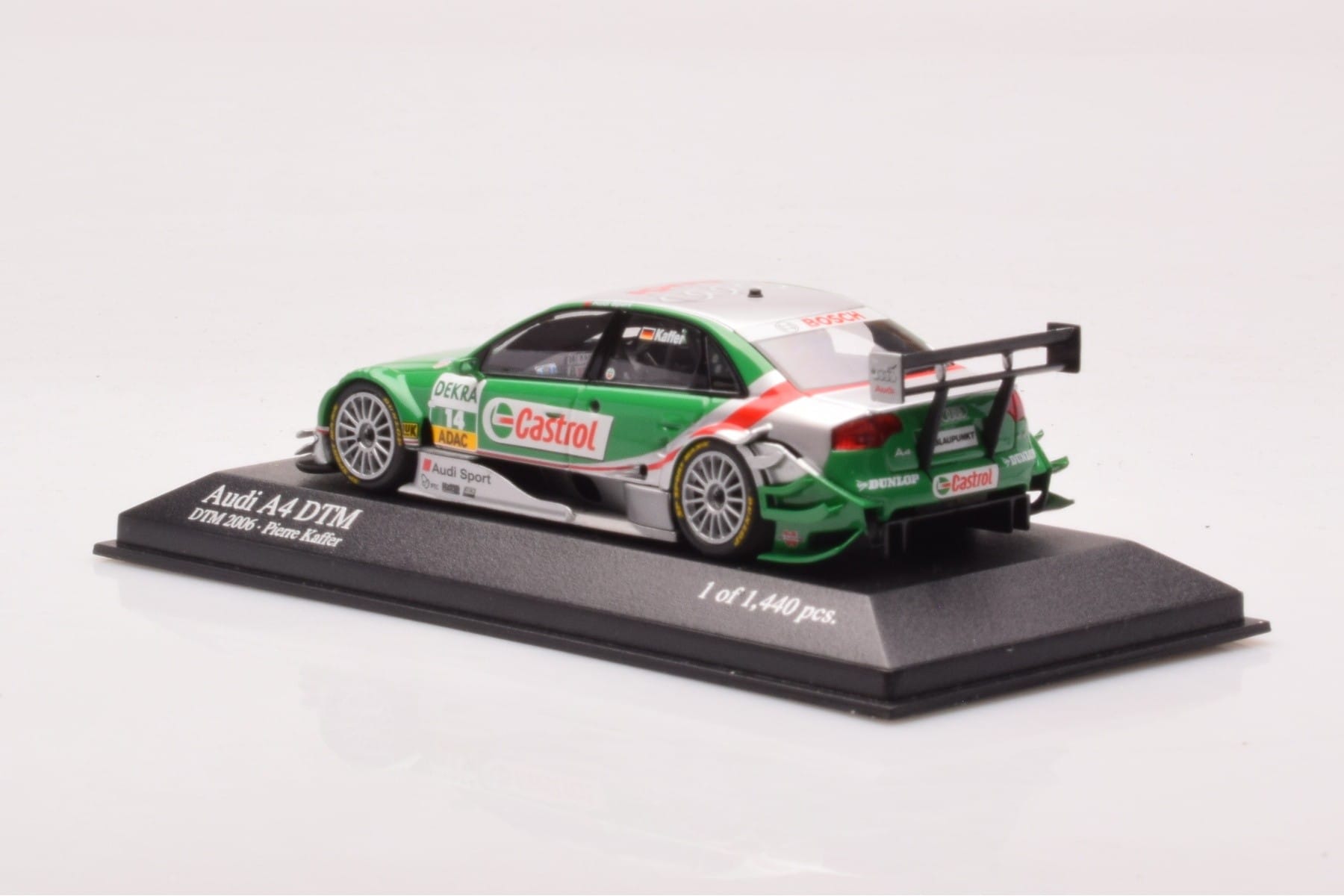 Audi A4 B7 DTM Team Phoenix #14 F. Kaffer DTM 2006 Minichamps 1:43 400061514 Метал — снимка 3 от 4