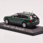 Audi A6 C5 Avant Зелен Minichamps 1:43 - image 3 of 4