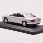 Audi A8 D2 Сребърен Minichamps 1:43 - image 3 of 4