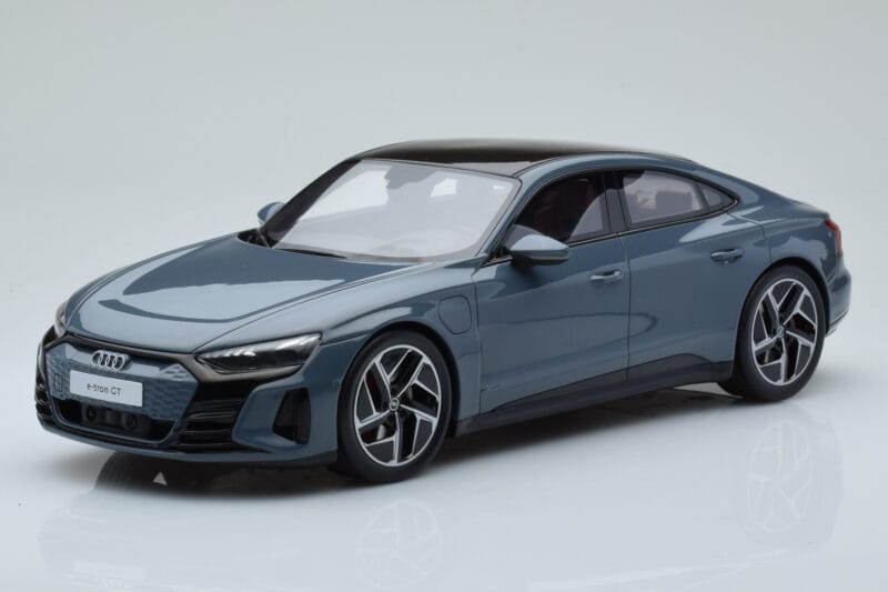 Audi E-Tron GT Сив GT Spirit 1:18