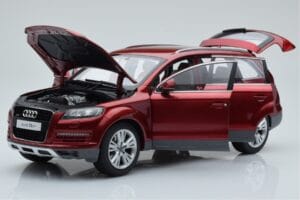 Audi Q7 4L Гранатово Червен Kyosho 1:18 09222R Метал — снимка 2 от 8