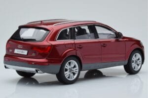 Audi Q7 4L Гранатово Червен Kyosho 1:18 09222R Метал — снимка 3 от 8