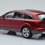 Audi Q7 4L Гранатово Червен Kyosho 1:18 - image 7 of 8