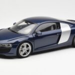 Audi R8 4.2 FSI V8 Син Kyosho 1:18