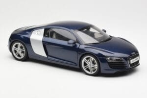 Audi R8 4.2 FSI V8 Син Kyosho 1:18 09213BL Метал — снимка 6 от 8