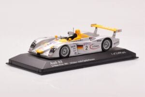 Audi R8 Infineon #2 L. Aiello / R. Capello / Pescatori 2nd Place 24 Hours of Le Mans 2001 Minichamps 1:43 400011202 Метал — снимка 2 от 4