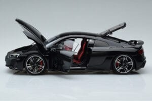 Audi R8 Performance Черен Kengfai 1:18 VAKF-0353 Метал — снимка 4 от 10
