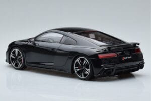 Audi R8 Performance Черен Kengfai 1:18 VAKF-0353 Метал — снимка 7 от 10