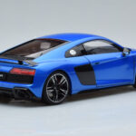 Audi R8 Performance Синьо Kengfai 1:18 - image 3 of 10