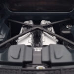 Audi R8 Performance Сребрист Kengfai 1:18 - image 9 of 10