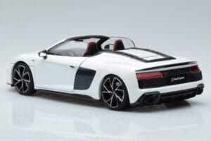 Audi R8 Spyder Performance Бял Kengfai 1:18 VAKF-0351 Метал — снимка 8 от 11