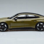 Audi RS E-Tron GT Маслиненозелен Norev 1:18 - image 3 of 6