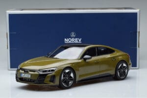 Audi RS E-Tron GT Маслиненозелен Norev 1:18 188380 Метал — снимка 6 от 6